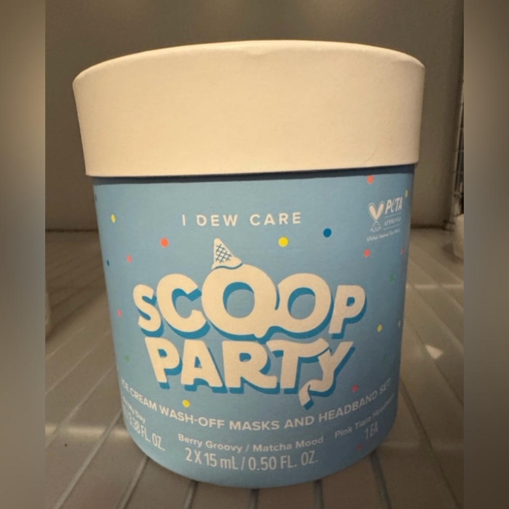 SCCOP PARTY BY I DEW CARE